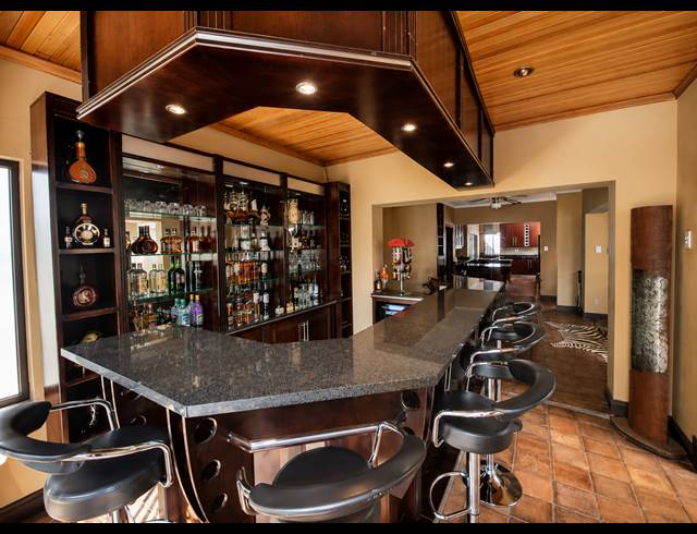 3 BEDROOM HOUSE FOR SALE IN THREE RIVERS PROPER